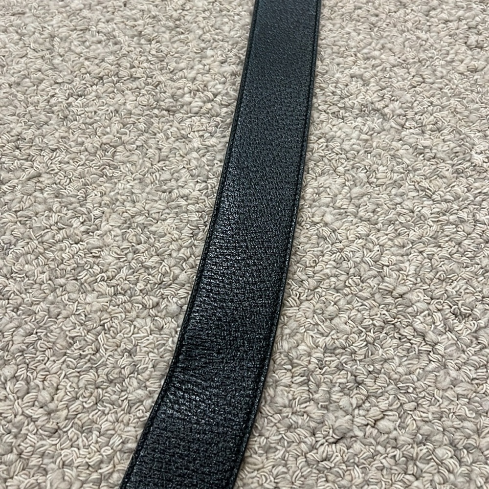 Gucci GG Marmont wide black leather belt with gold buckle - Picture 6 of 10